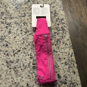 Fast and free run belt. Will trade for a M/L size.